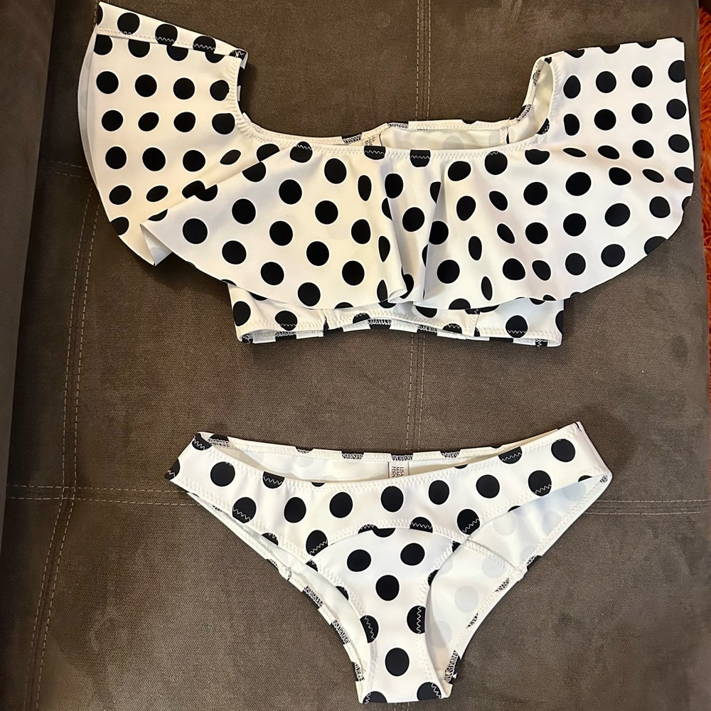 Liza Mari Fernandez Bathing Suits